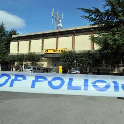 Sežanska pošta na arhivskem posnetku, fotografija je simbolna