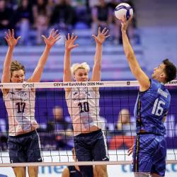 Finci so zasluženo premagali Italijo (CEV)