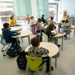 Slovenska socio-psiho-pedagoška služba bo v pomoč tudi šolam (ARHIV)