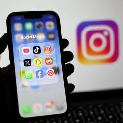 Goljuf je žrtev v Sežani kontaktiral prek družbenih omrežil in jo prepričal, naj mu nakaže denar