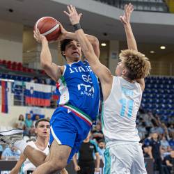 Mladi košarkarji Italije in Slovenije se pripravljajo na nastop na SP U17 (FRIULIVENEZIAGIULIA.FIP.IT)