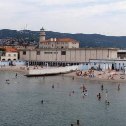 Kopališče Lanterna oziroma Pedočin z zidom v sredini (FotoDamj@n)