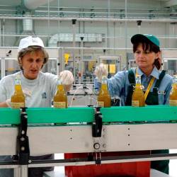 Kljub napredku v prizadevanjih za enakost spolov, razlike žal še obstajajo (ANSA)