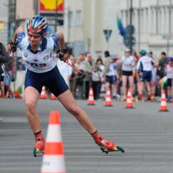 Ana Košuta nekoč v dresu Mladine na tekmovanju KO sprint v skirollu na tržaškem nabrežju (ARHIV)