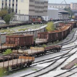Tovorni vlaki v tržaškem pristanišču (ARHIV)