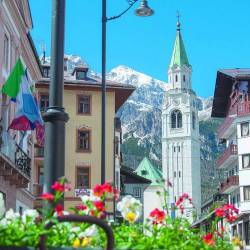 Smučarsko središče Cortina d’Ampezzo v Venetu bo gostilo predvsem smučarke (OBČINA CORTINA D’AMPEZZO)