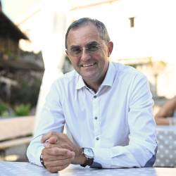 Paolo Vizintin je bil med letoma 2004 in 2014 doberdobski župan, nazadnje je za občinski svet kandidiral na listi Slovenske skupnosti