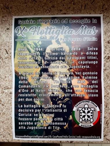 Neofašisti na mestnem trgu