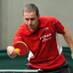 Bojan Simoneta, ko je še nastopal za zgoniški Kras v namiznoteniških državnih in deželnih ligah (ARHIV)