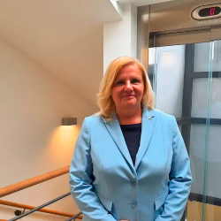 Tatjana Vošinek Pucer ostaja generalna direktorica družbe Kobilarna Lipica (KATJA KIRN VODOPIVEC)