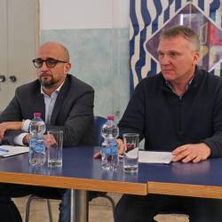 Z leve odbornik ŠZ Bor Rado Šušteršič in predsednik Gorazd Pučnik (FOTODAMJ@N)
