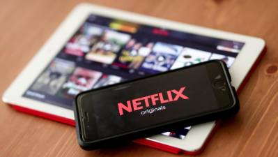 Netflix je eden izmed ponudnikov pretočnih videovsebin (ARHIV)
