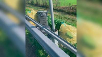 Vreče je na avtocesti odložil ob zabojniku (IL FRIULI)