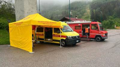 Za pohodnikoma je včeraj stekla iskalna akcija (CNSAS FVG)
