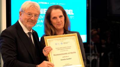 Predsednik trgovinske zbornice Antonio Paoletti in Daniela Gambel (Lokanda Devetak) (TRGOVINSKA ZBORNICA ZA TRŽAŠKO IN GORIŠKO)