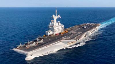Letalonosilka Charles de Gaulle (WIKIPEDIA)