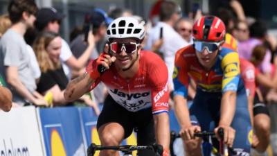 Nizozemec Dylan Groenewegen (Jayco AlUla) je zmagovalec tretje etape kolesarske dirke po Sloveniji (SLO CYCLING/FACEBOOK)