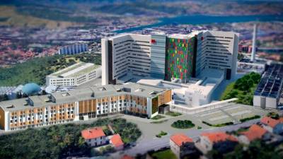 Računalniški prikaz posodobljenega zdravstvenega središča na Katinari, ki vključuje tudi novo pediatrično bolnišnico Burlo Garofolo