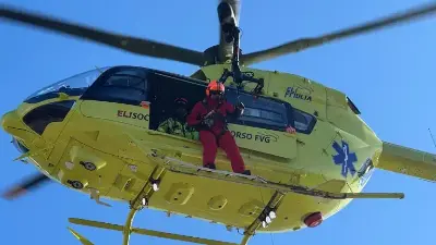 Na pomoč je priletel helikopter gorskih reševalcev (fotografija je simbolična)