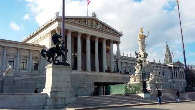 O zakonu bo razpravljal proračunski odbor parlamenta na Dunaju