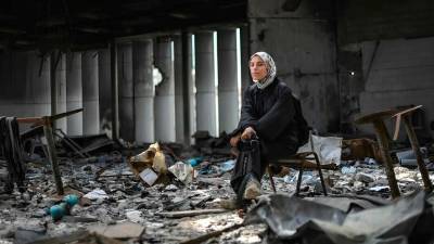 Dialog dveh žensk, ki sta se vojni uprli