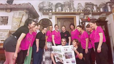 Primorski dnevnik in VS Primorsko se v vročem poletnem jutru hladita v pevski sobi Zvonka Vidaua (FOTOUTRIP)
