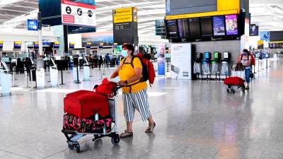 Potniki iz Velike Britanije bodo morali po vstopu v Italijo prestati petdnevno karanteno (ANSA)