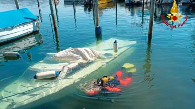 Posredovanje gasilcev potapljačev v Pancanskem zalivu (GASILCI)