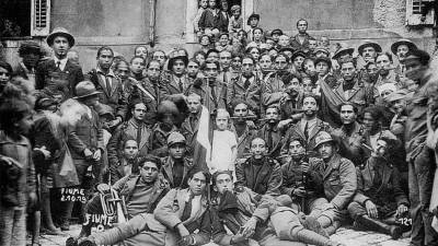 Gabriele D’Annunzio z legionarji