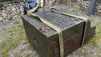 Razstreljeni fašistični spomenik (FOTO DIPIAZZA)