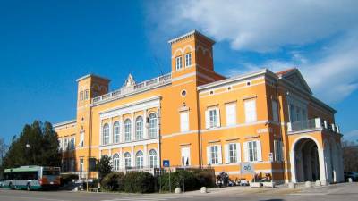 Prireditev ob ustanovitvi novega Rotary club International je potekala na Visoki šoli za management MIB