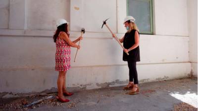 Odbornici sta kot prvi udarili s krampom (FOTODAMJ@N)