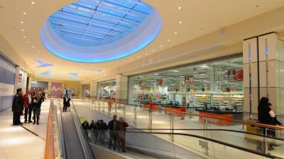 Pripravljajo se na ureditev novega cepilnega centra v nakupovalnem središču