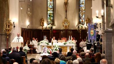Pogreb malega Giovannija v miljski stolnici (TEDESCHI/FOTODAMJ@N)