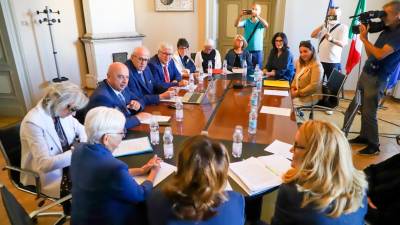 Predstavniki in predstavnice šestih občin podpisnic so se srečali v goriški mestni hiši (TIBALDI)