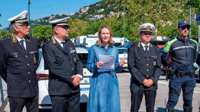 Odbornica de Gavardo s predstavniki lokalne policije (LUCA TEDESCHI/FOTODAMJ@N)