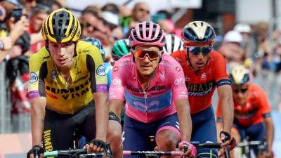 Roglič, Carapaz in Nibali na lanski 19. etapi Gira (AP/ALESSANDRO DI MEO)