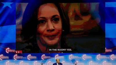 Dvoboj med Donaldom Trumpom in Kamalo Harris (ERIK S. LESSER/ANSA)