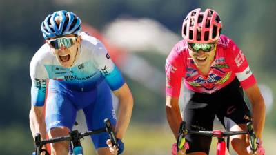 Danec Magnus Cort (desno) je le za nekaj centimetrov ugnal Avstralca Nicka Schultza (ANSA)