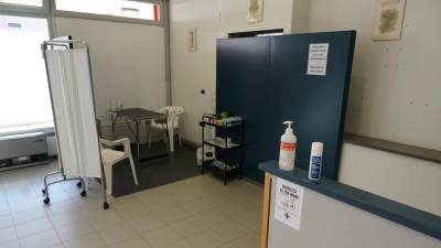 Cepljenje bo potekalo v občinski lekarni pri sv. Ani (BUMBACA)