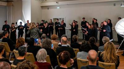 Komorni zbor Vikra pod vodstvom Petre Grassi v dvorani Tergeste hotela Savoia (LUCA TEDESCHI/FOTODAMJ@N)