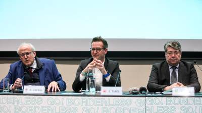 Z leve župan Gorice Rodolfo Ziberna, župan Nove Gorice Samo Turel in župan Šempetra-Vrtojbe Milan Turk (TIBALDI)