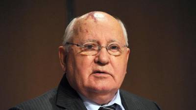Mihail Gorbačov leta 2011 (ANSA/AFP)