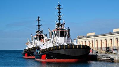 Nova vlačilca Captain Cat in Med Rigel (FOTODAMJ@N)