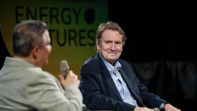 Lucio Caracciolo (desno) je odgovarjal na vprašanja kolege Fabrizia Brancolija (TEDESCHI/FOTODAMJ@N)