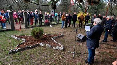 Pri spomeniku talcem (ARHIV)