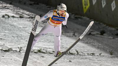 Anže Lanišek je danes tekmoval v rumeni majici (ANSA)