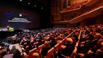 Državna proslava na predvečer slovenskega kulturnega praznika v Cankarjevem domu (VLADA RS)