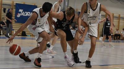 Z večernega dvoboja v Sežani med Real Madridom in slovensko reprezentanco U16 (FOTODAMJ@N)