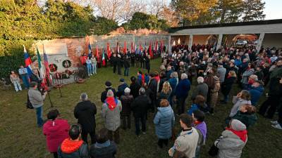 Na strelišču na Pikelcu so se 15. decembra spomnili petih ustreljenih protifašistov (FOTODAMJ@N)